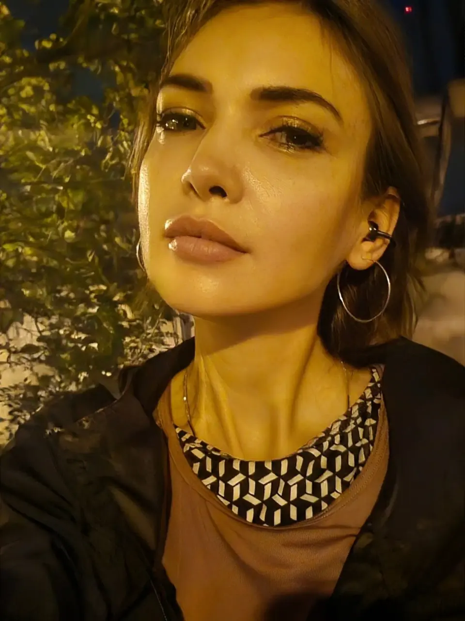 Un pic obosită. Un pic mai mult. 🙃